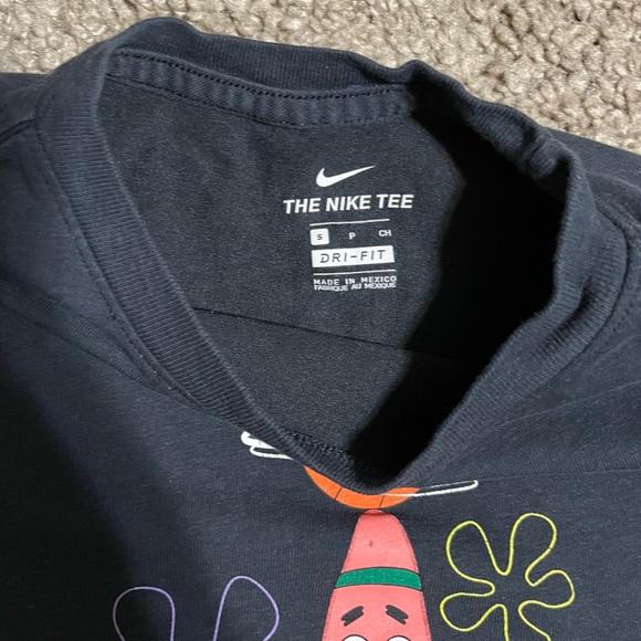 Nike Youth Kyrie Irving SpongeBob Patrick Star Basketball Tee T-Shirt, Sz S - Picture 3 of 3